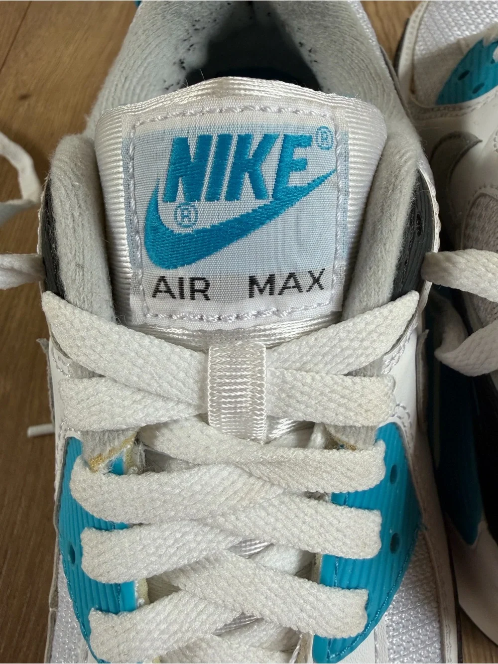 Nike Air Max 90 Retro Laser Blue Men’s Shoes Size 5 CJ6779-100